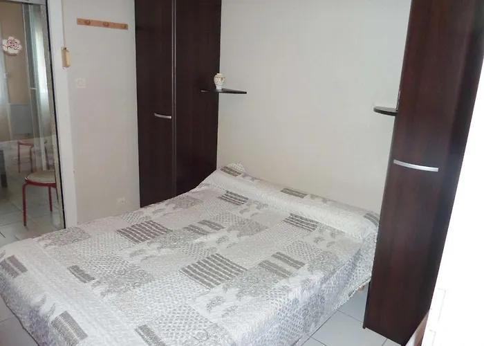 Apartament Climatise Avec Piscine, 5 Couchages, Proche Commodites, - Fr-1-387-44 *