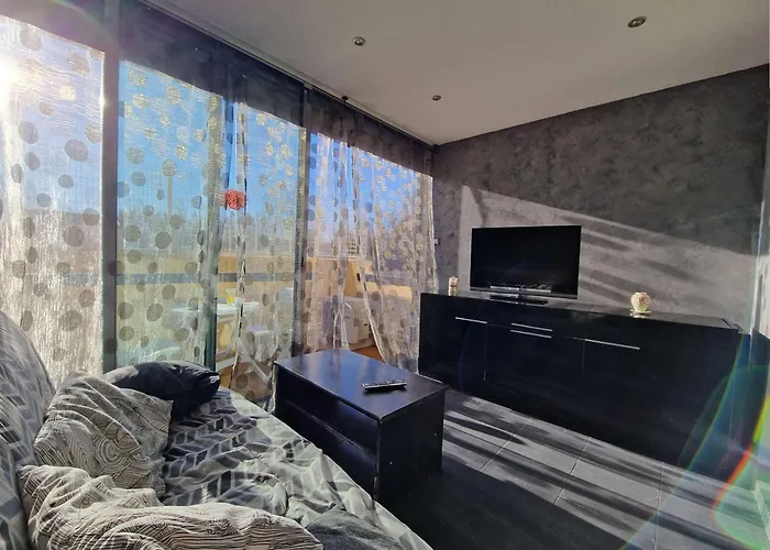 Apartament Climatise Avec Piscine, 5 Couchages, Proche Commodites, - Fr-1-387-44 *